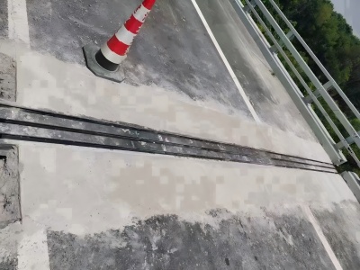 大渡口伸缩缝更换后浇筑材料快速结构修补料速砼的产品特点及施工流程​